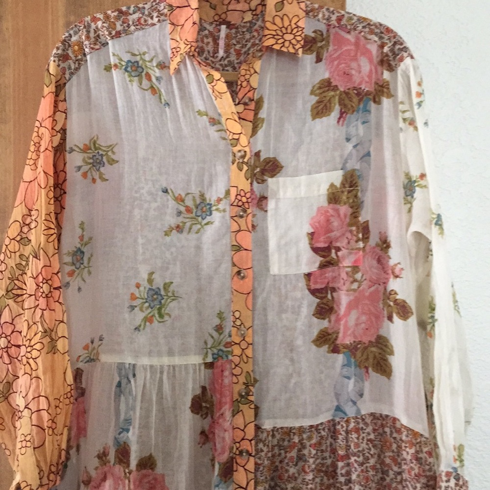 ⭐️FREE PEOPLE⭐️ button front dress